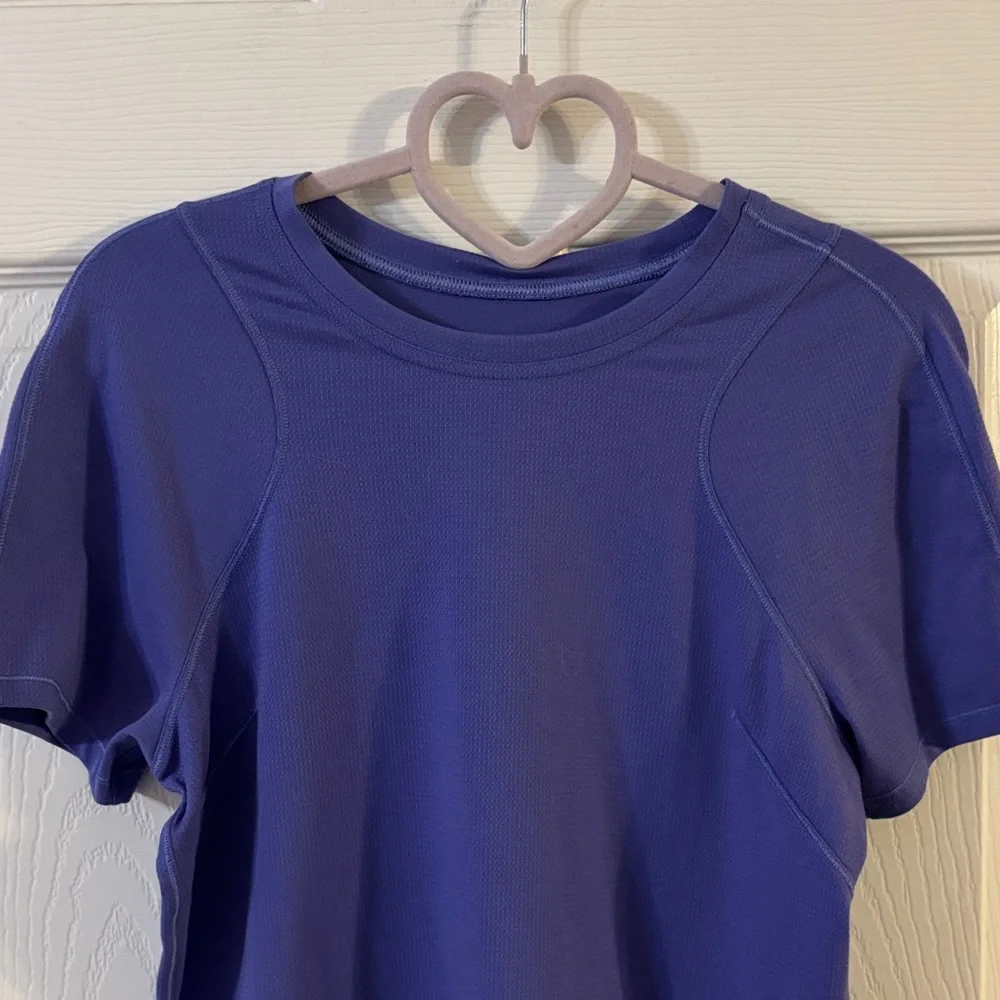 Lululemon Lightweight Cinched Hem Hiking T-Shirt Size 4 Charged Indigo - Picture 3 of 8